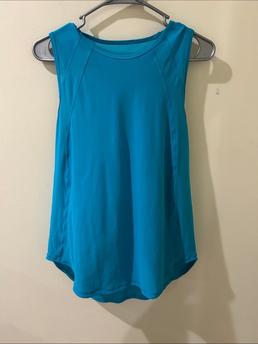 lululemon athletica Bright Teal Sleeveless Athletic Tank